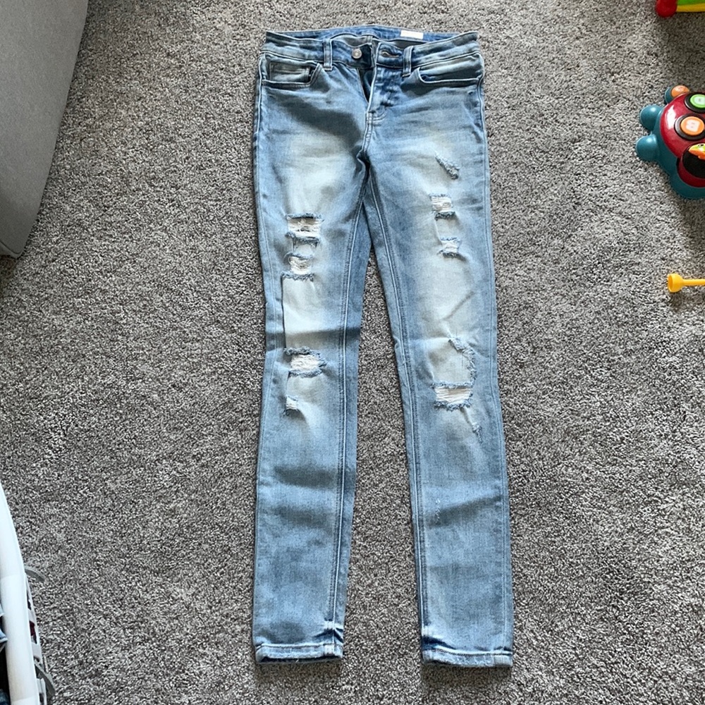 Bridge by Glory destroyed skinny jeans light wash size 26